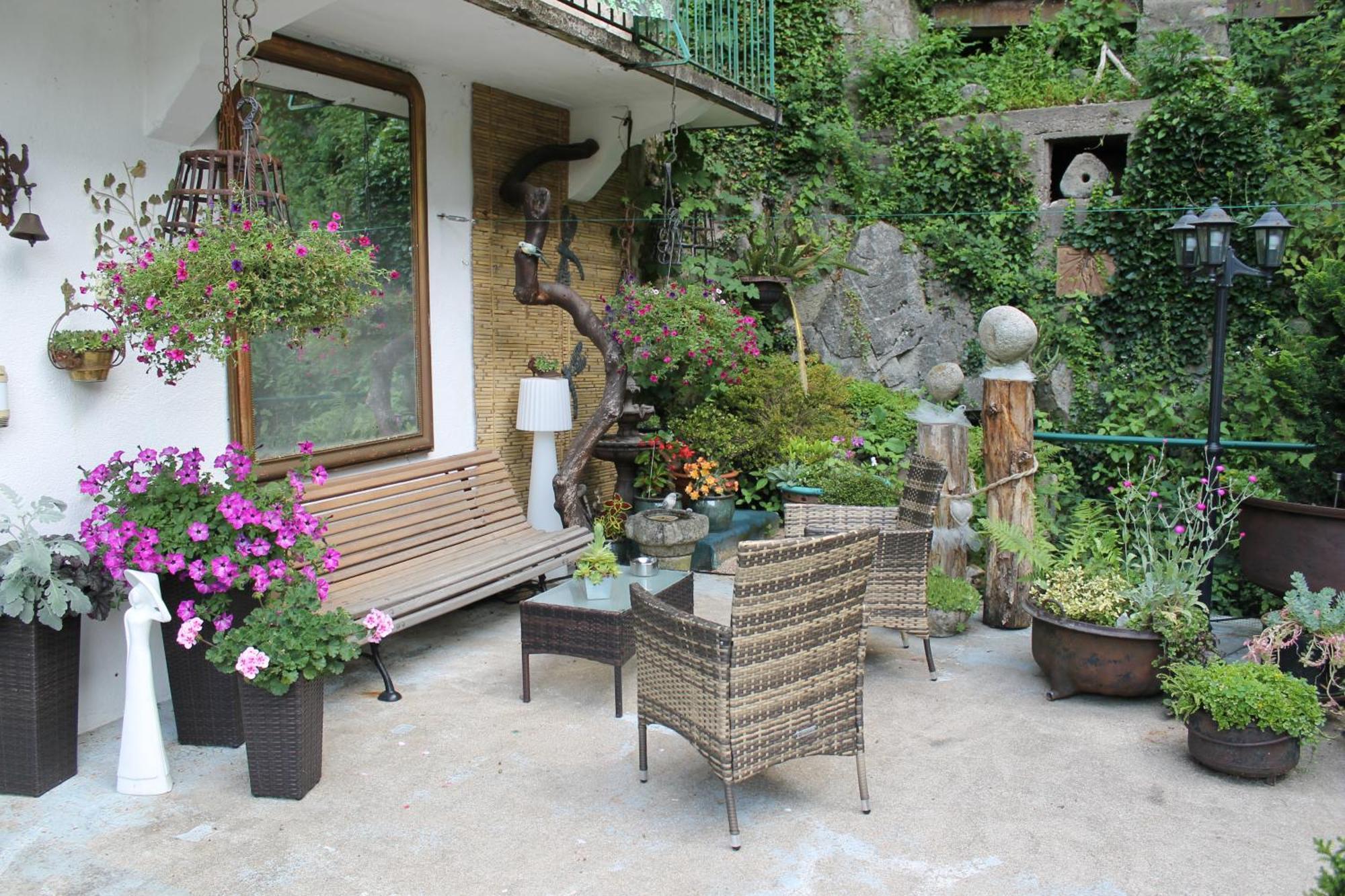 Chambre Bounty, B&B, Cuisine Privee, Lit Queen Size, Terrasse, Parking, Garage Olliergues Ngoại thất bức ảnh