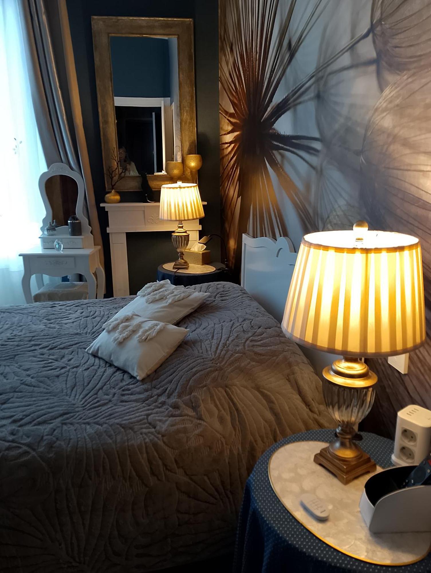 Chambre Bounty, B&B, Cuisine Privee, Lit Queen Size, Terrasse, Parking, Garage Olliergues Ngoại thất bức ảnh